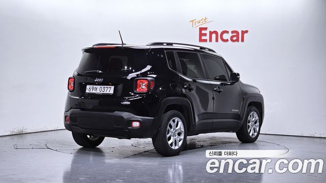Jeep Renegade 2016 — photo 2