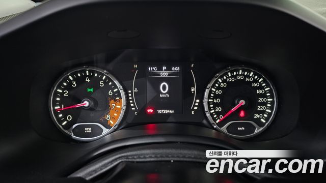 Jeep Renegade 2016 — photo 8