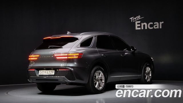 Genesis GV70 2021 — photo 2