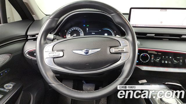 Genesis GV70 2021 — photo 13