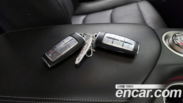 Genesis GV70 2021 — photo 19