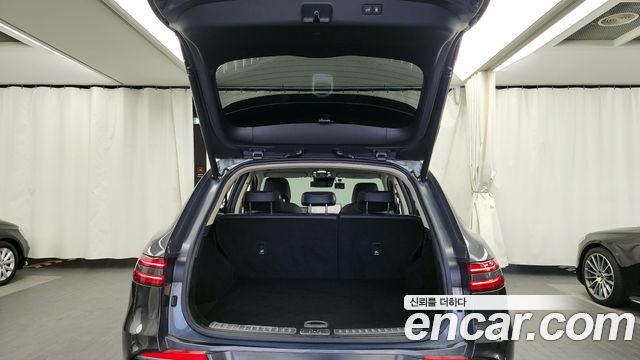 Genesis GV70 2021 — photo 20