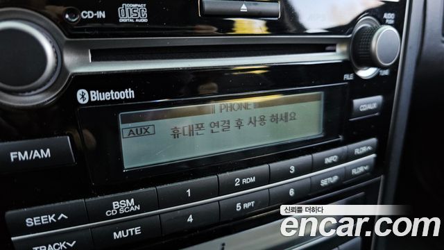Kia OPIRUS 2011 — photo 18