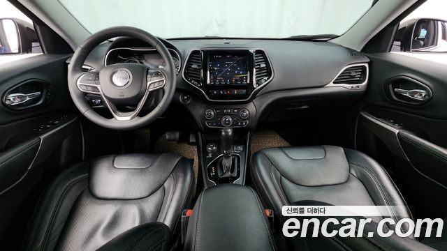 Jeep Cherokee 2022 — photo 7