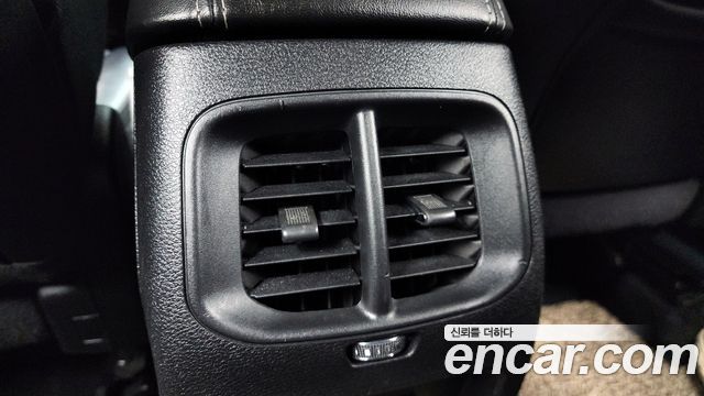 Jeep Cherokee 2022 — photo 19