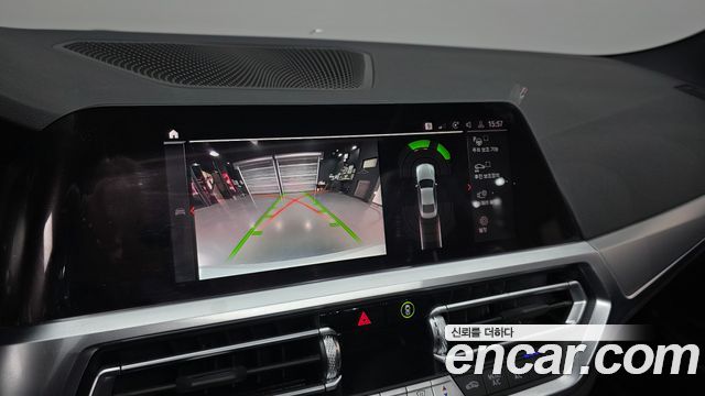BMW 4-Series 2023 — photo 15