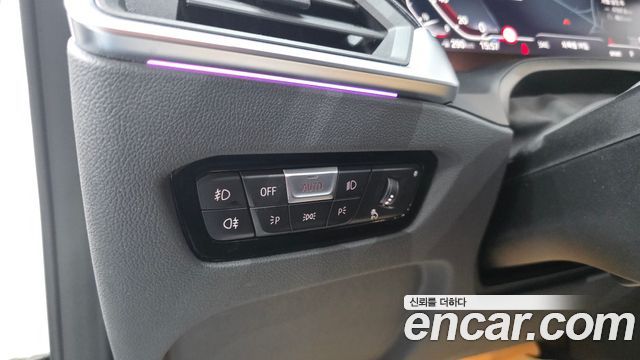 BMW 4-Series 2023 — photo 16