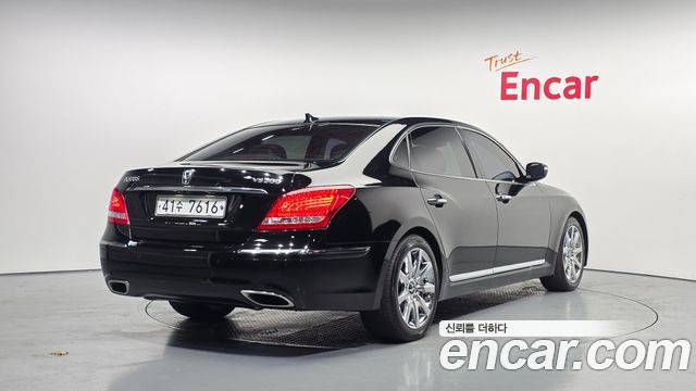 Hyundai Equus 2010 — photo 2