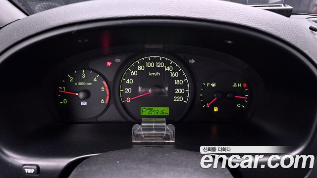 Hyundai Starex 2012 — photo 8