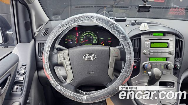 Hyundai Starex 2012 — photo 14