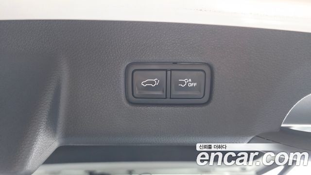 Kia Canival 2023 — photo 20