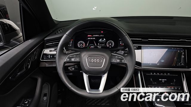 Audi Q7 2022 — photo 13