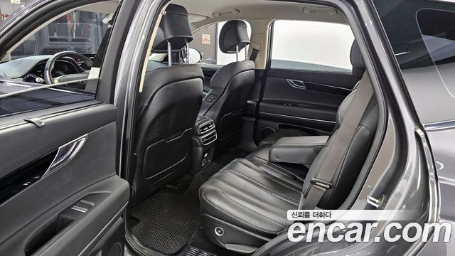 Genesis GV80 2020 — photo 11