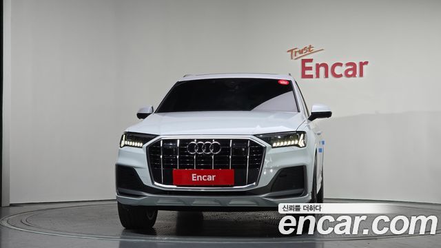Audi Q7 2022 — photo 3