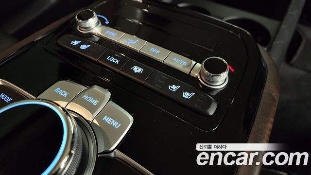 Genesis G90 2021 — photo 18