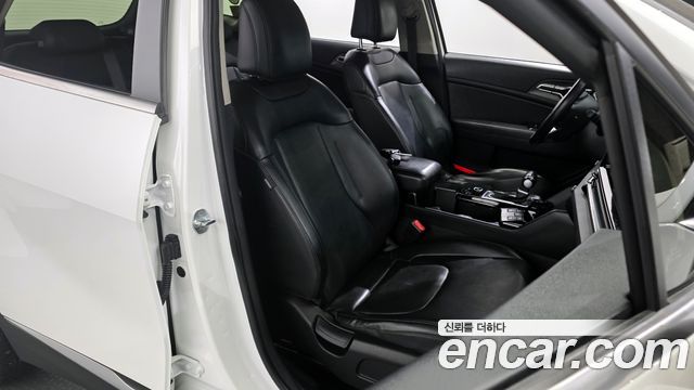 Kia Sportage 2023 — photo 12