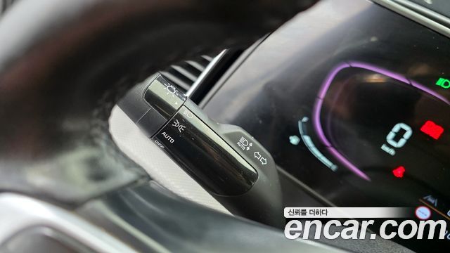 Kia Sportage 2023 — photo 16