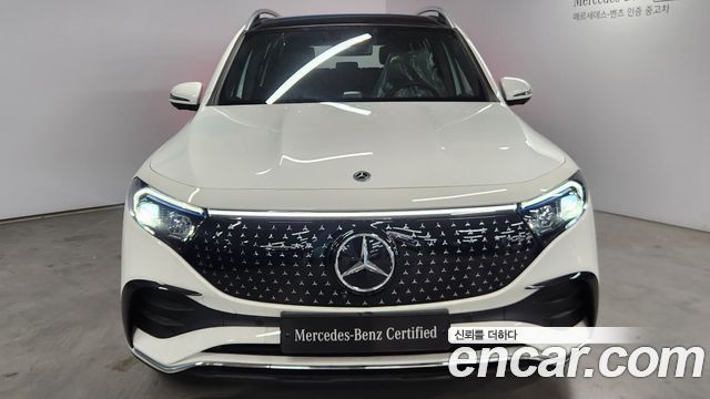 Mercedes-Benz EQB 2026 — photo 3