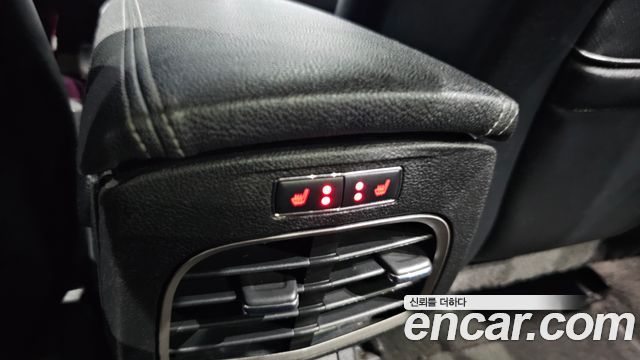 Lincoln MKZ 2015 — photo 18