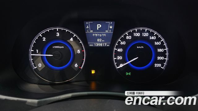 Hyundai Accent 2012 — photo 8