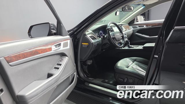 Hyundai Genesis 2015 — photo 10