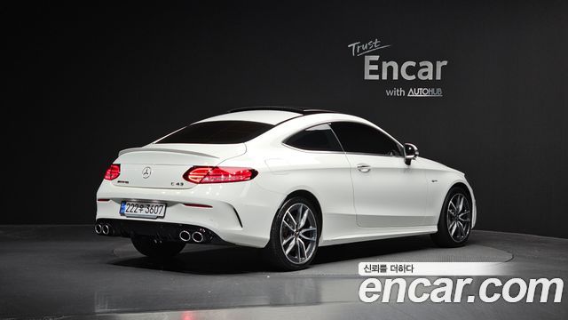 Mercedes-Benz C-Class 2021 — photo 2