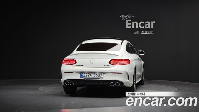 Mercedes-Benz C-Class 2021 — photo 4