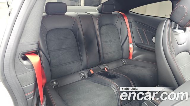Mercedes-Benz C-Class 2021 — photo 12