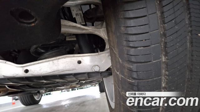 Audi Q8 2023 — photo 27