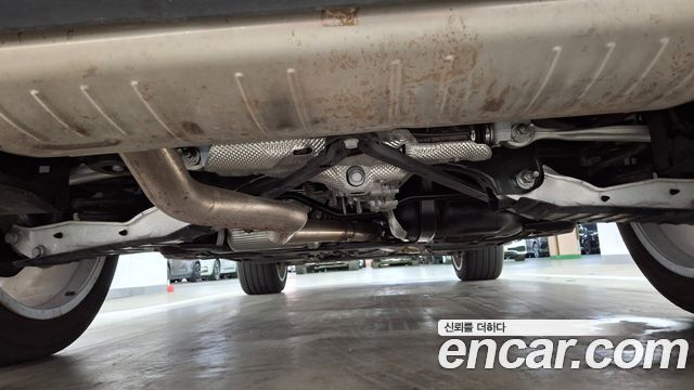 Audi Q8 2023 — photo 29