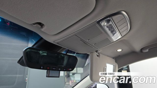 Genesis EQ900 2016 — photo 17