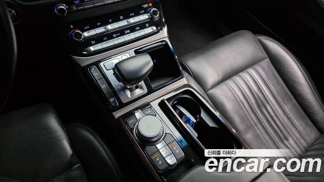 Genesis EQ900 2018 — photo 9