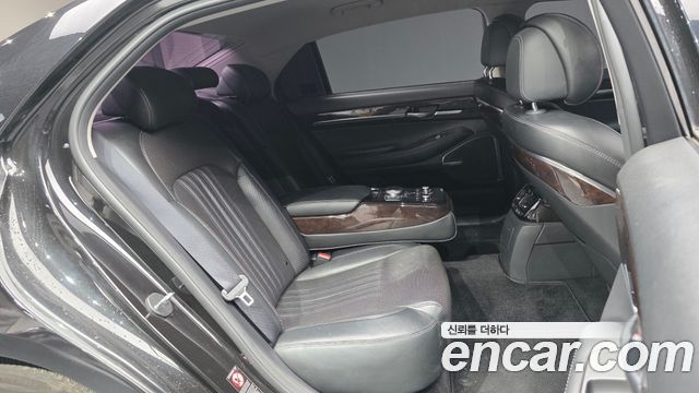 Genesis EQ900 2018 — photo 12