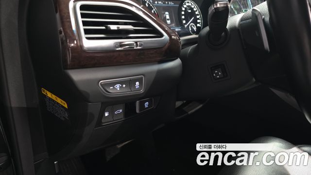 Genesis EQ900 2018 — photo 17