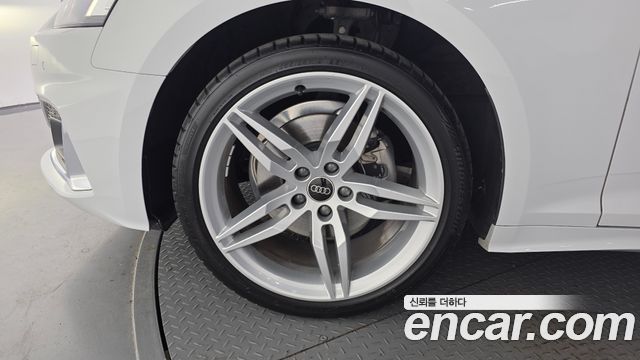 Audi A5 2023 — photo 5