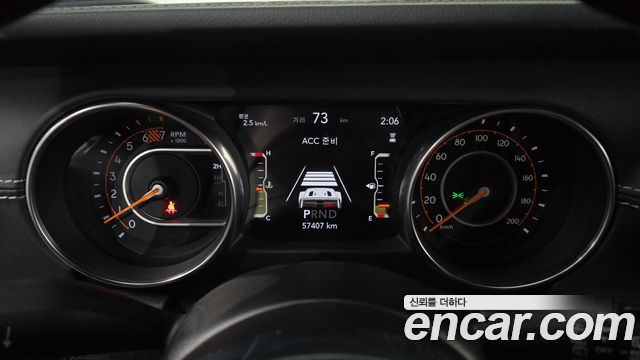 Jeep Wrangler 2019 — photo 8