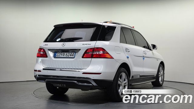 Mercedes-Benz M-class 2015 — photo 2