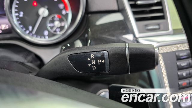 Mercedes-Benz M-class 2015 — photo 9
