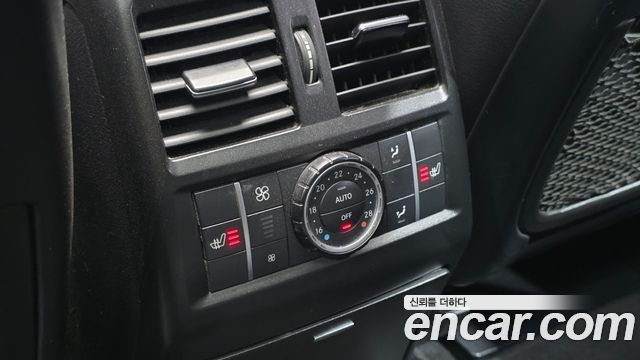 Mercedes-Benz M-class 2015 — photo 18
