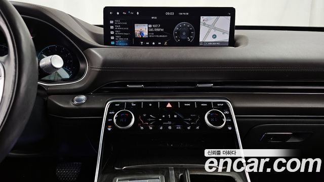 Genesis GV80 2020 — photo 14