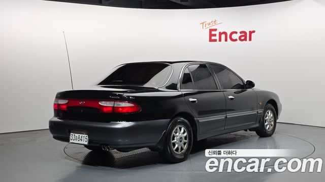 Hyundai Marcia 1997 — photo 2