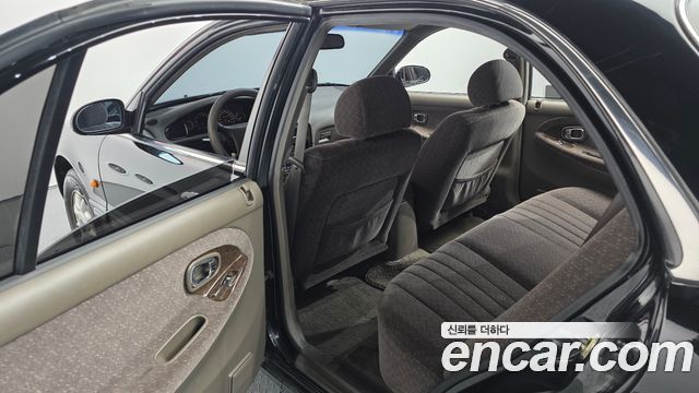 Hyundai Marcia 1997 — photo 18