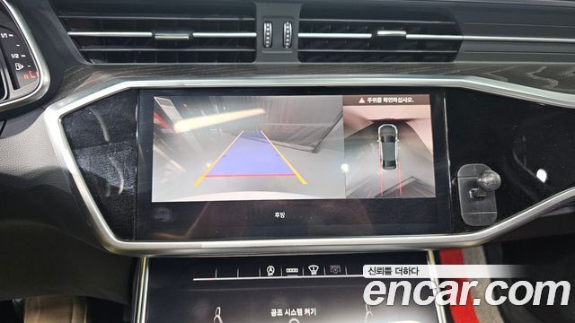 Audi A6 2021 — photo 15