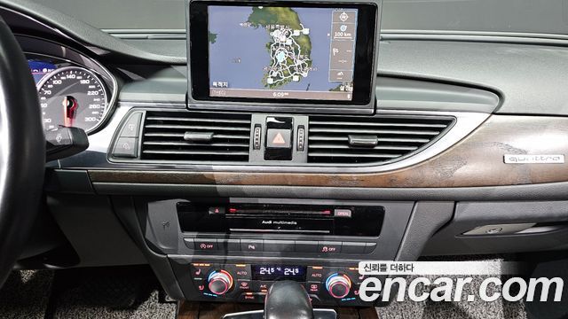 Audi A6 2016 — photo 16