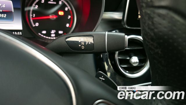 Mercedes-Benz C-Class 2017 — photo 9