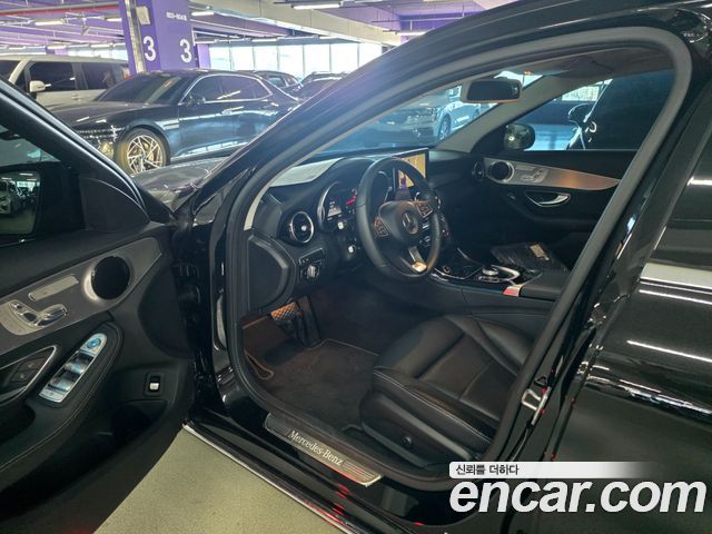 Mercedes-Benz C-Class 2017 — photo 27