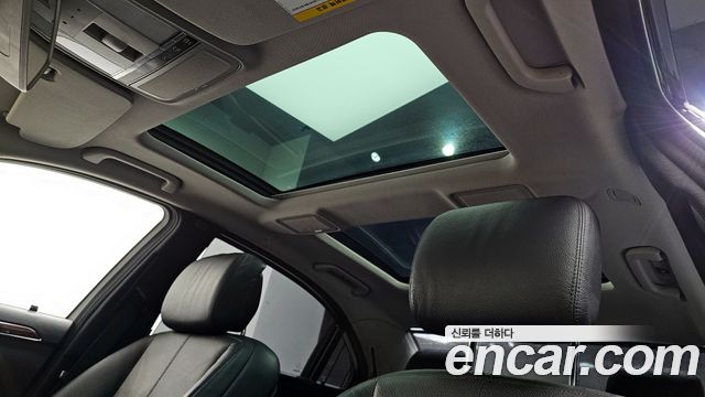 Mercedes-Benz S-Class 2007 — photo 17