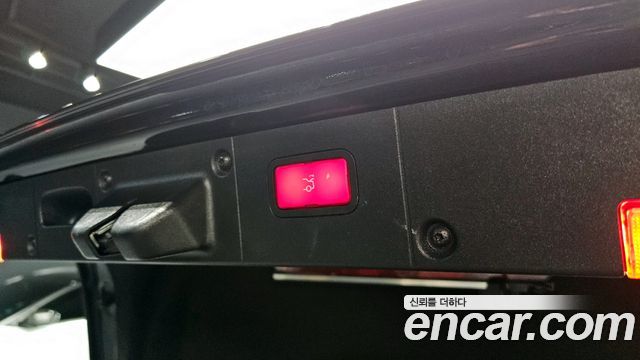 Mercedes-Benz S-Class 2007 — photo 20