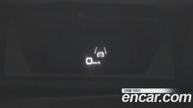Audi Q8 2021 — photo 17