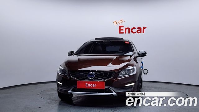 Volvo V60 2016 — photo 3